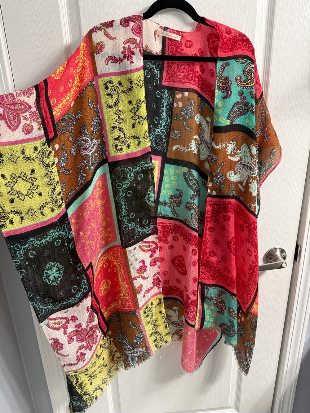 Do everything in love Classic Bandana Patchwork Lightweight Kimono Cover Up